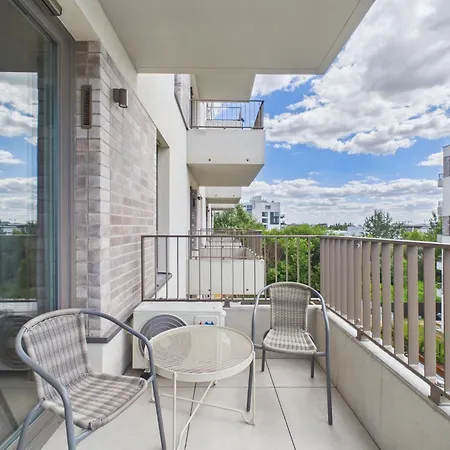 Reve Jutrzenki 180 Balcony & Ac By Solarento Lejlighed